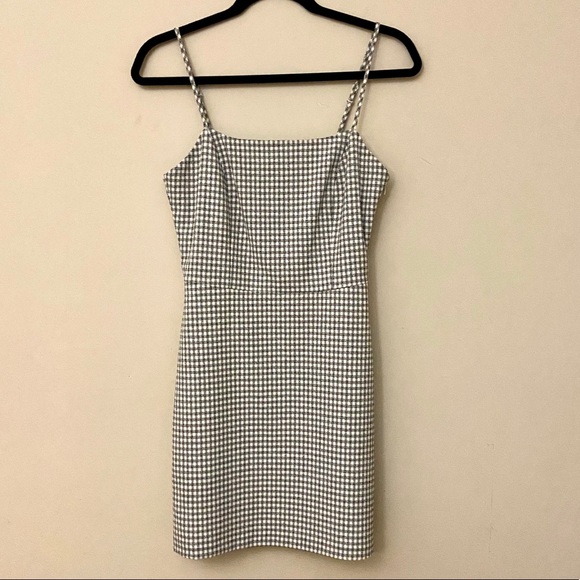 Aritzia Wilfred Gingham Isabelle Dress - Picture 1 of 6
